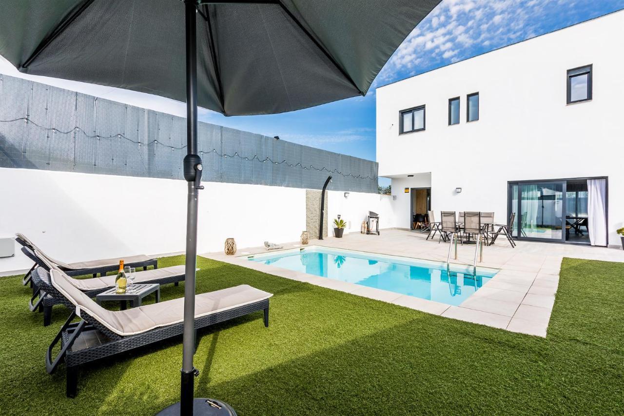 Ocean House Torre Del Mar Villa Bagian luar foto
