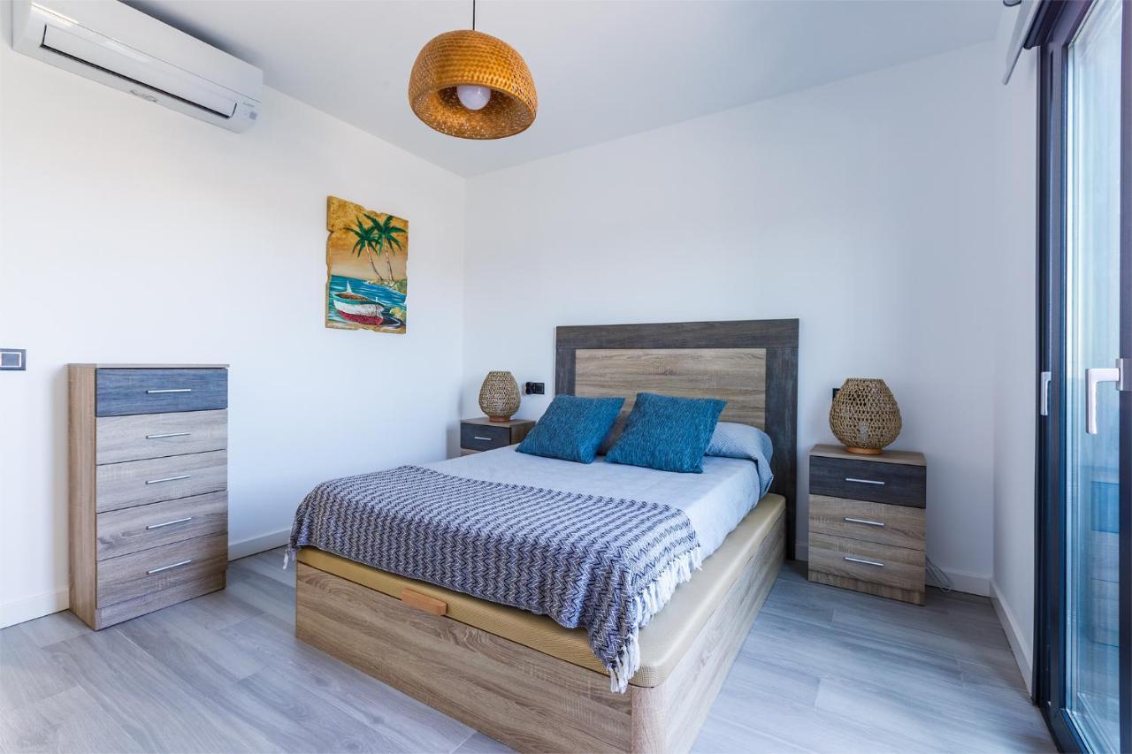 Ocean House Torre Del Mar Villa Bagian luar foto
